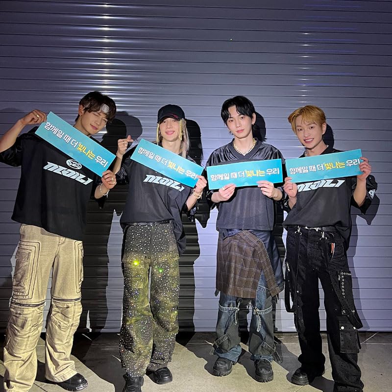 Amazon.co.jp: SHINee Tシャツ SHINee 応援服 TAEMIN テミン 同型